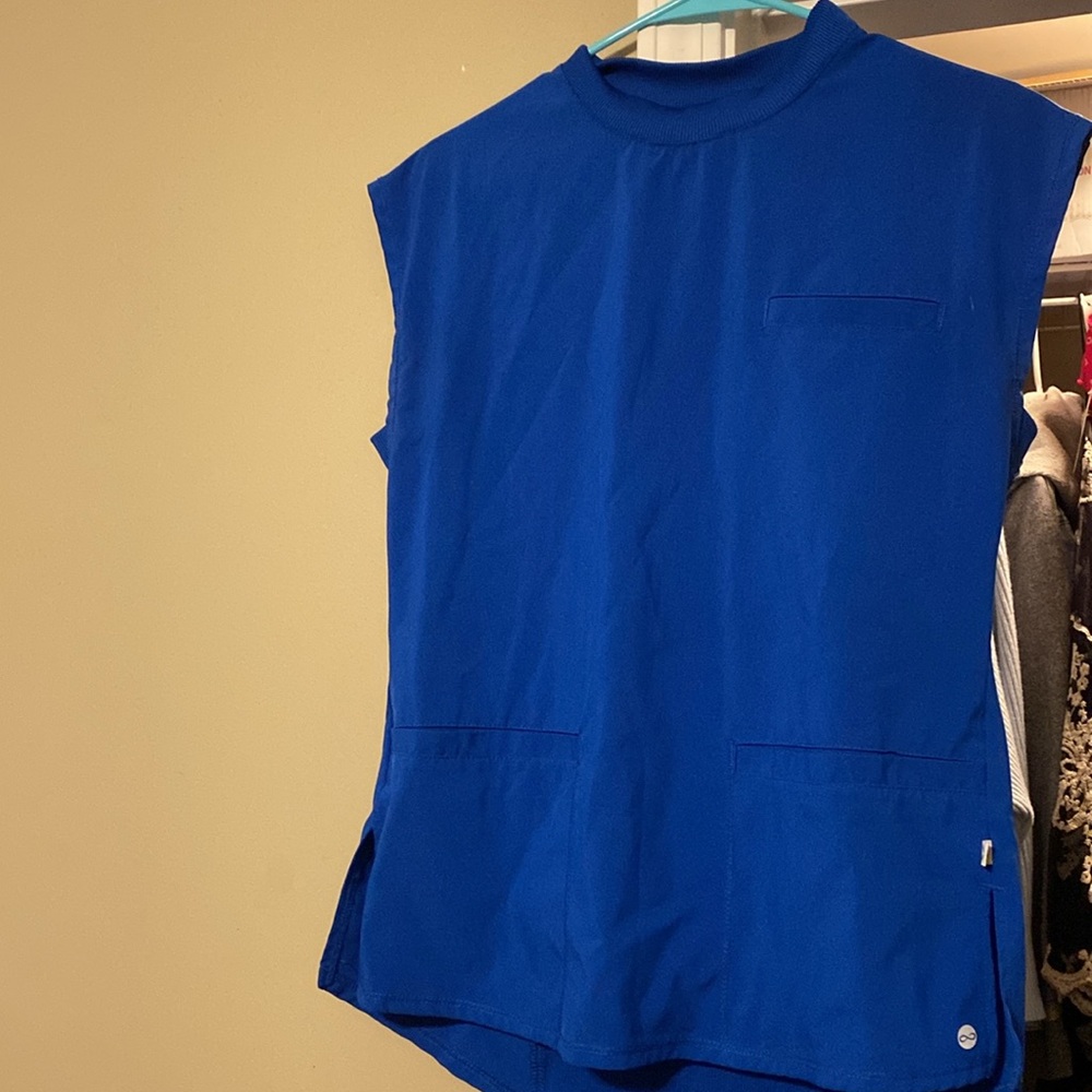 Stylish Blue scrubs set! Mock neck top and cargo Pants